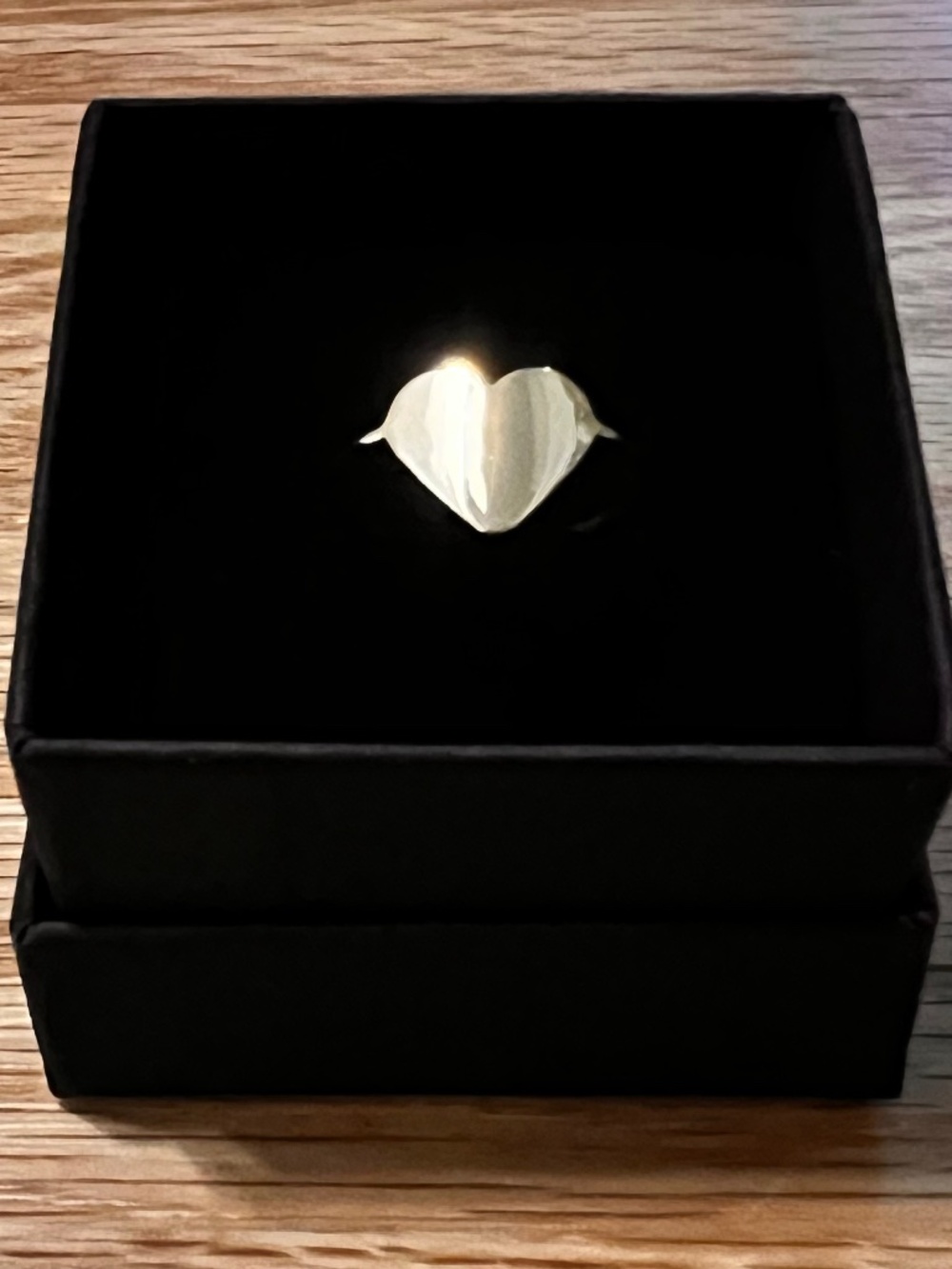 14k gold Flat Heart Ring